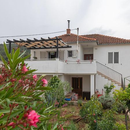 Apartment Marinsko Veli Iž المظهر الخارجي الصورة
